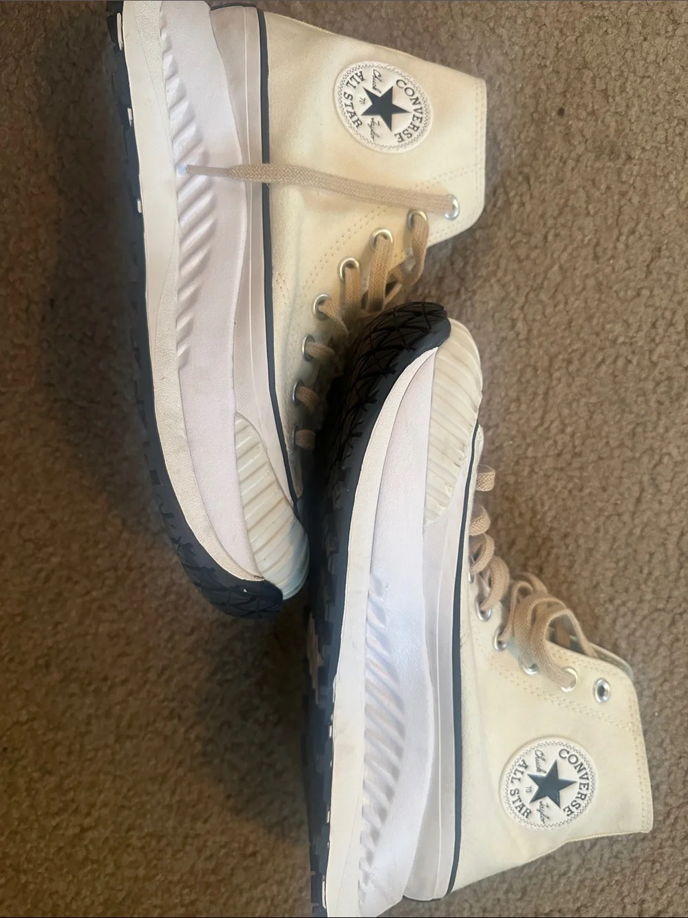 Converse Chuck 70 AT-CX High mens Size 6.5Color: Egret/Oat Milk